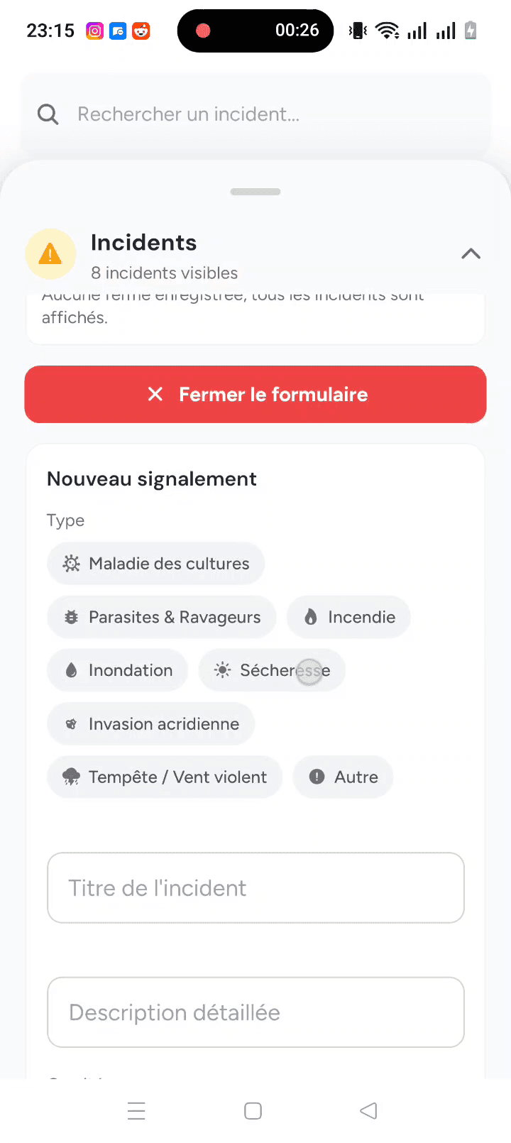 Le formulaire de signalement : huit catégories, de la maladie des cultures à l’invasion acridienne